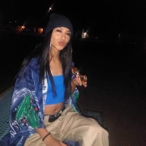 Meet your Posher, Drea